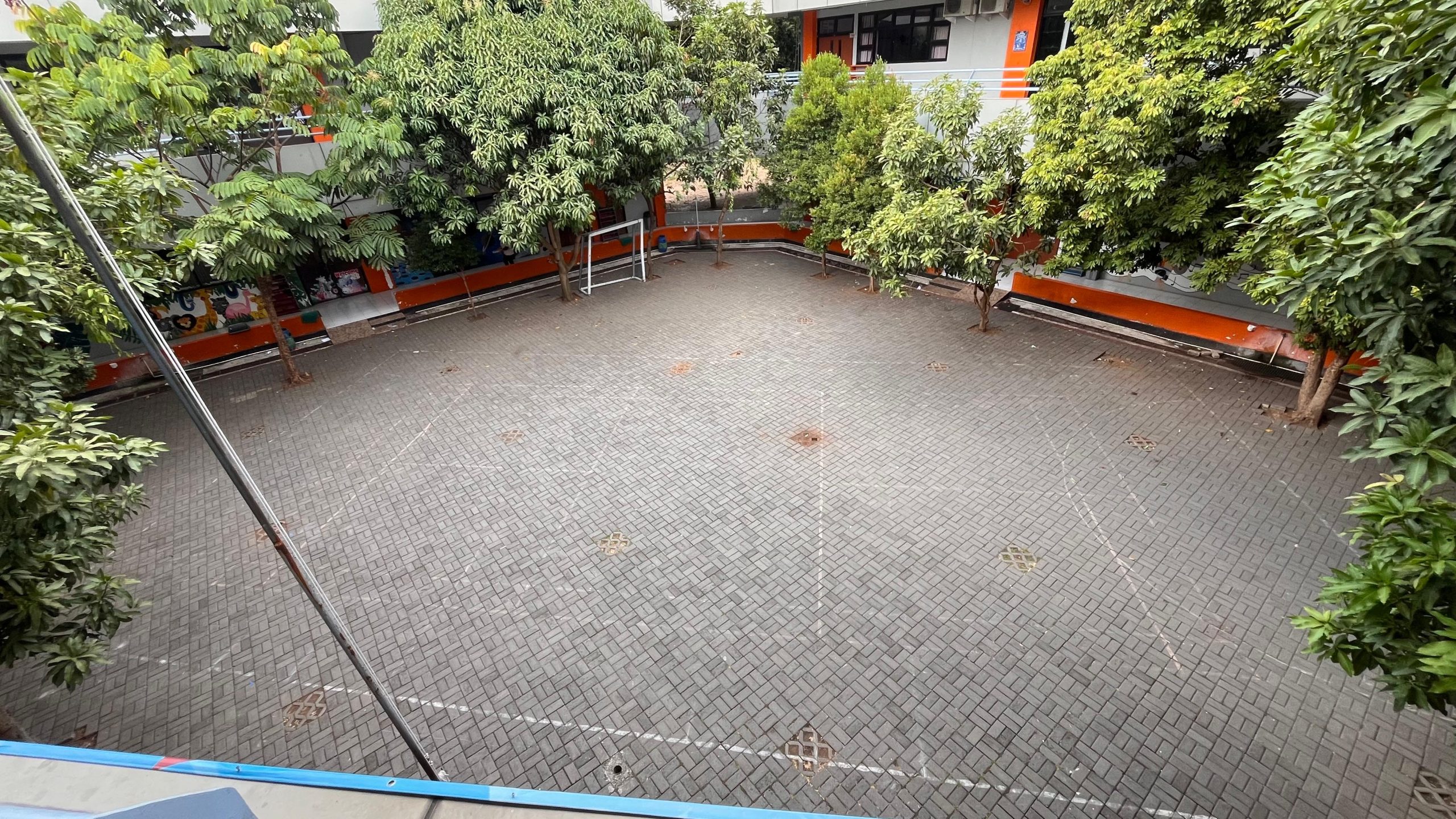 Halaman Sekolah